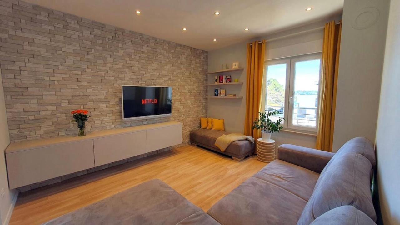 Beautiful View Apartment With Garage Space Mali Lošinj Exteriér fotografie