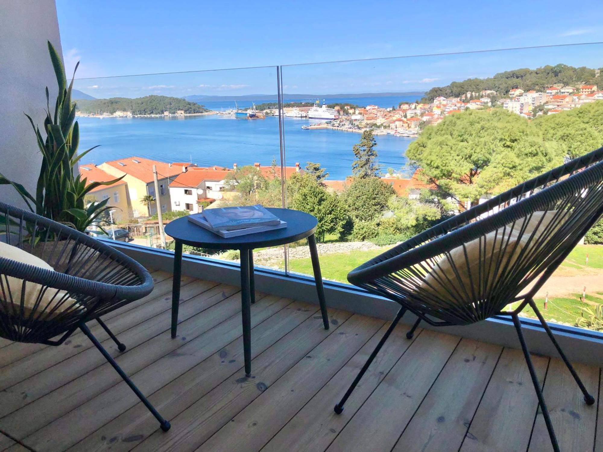 Beautiful View Apartment With Garage Space Mali Lošinj Exteriér fotografie