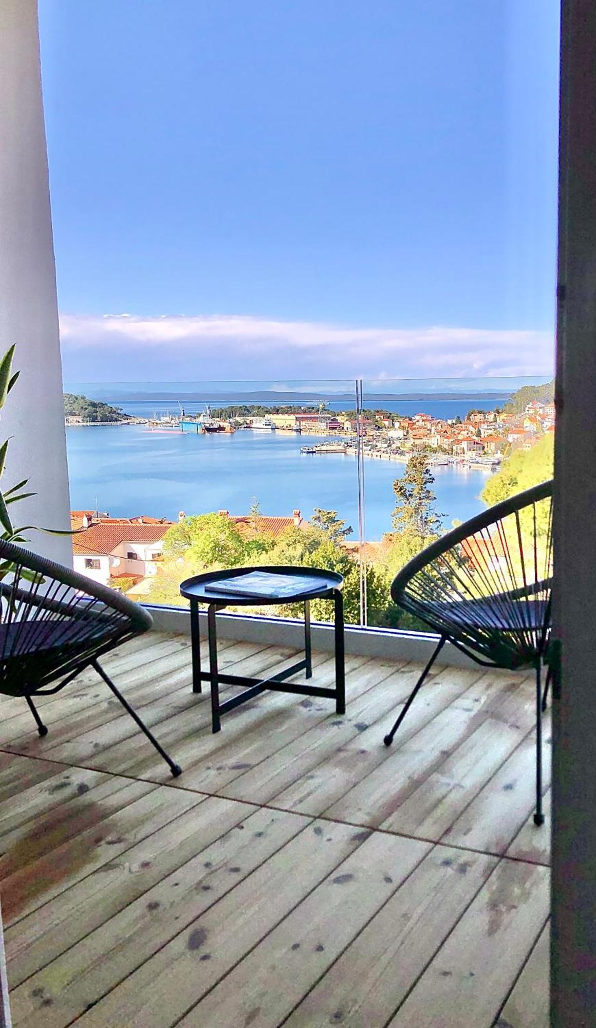 Beautiful View Apartment With Garage Space Mali Lošinj Exteriér fotografie